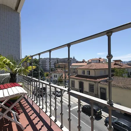 Lv Premier Clerigos-re2 Appartement