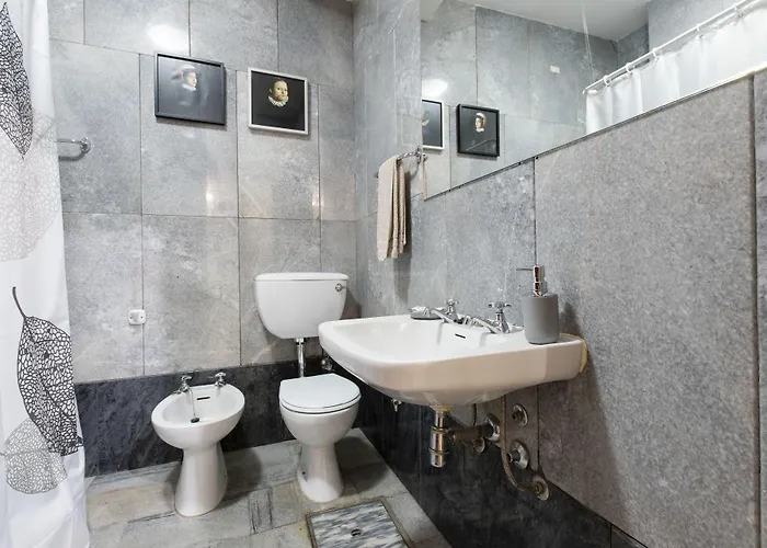 Lv Premier Apartments Clerigos-Re2 *